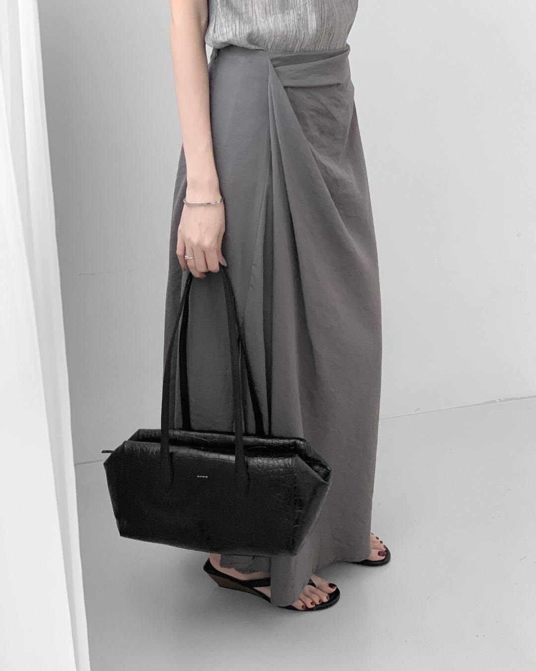Croc-effect Cowhide Shoulder Bag