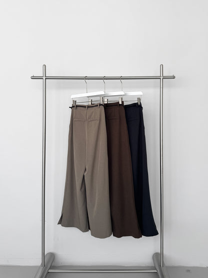 Two-pleat Trousers with Belt