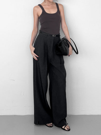 Two-pleat Trousers with Belt