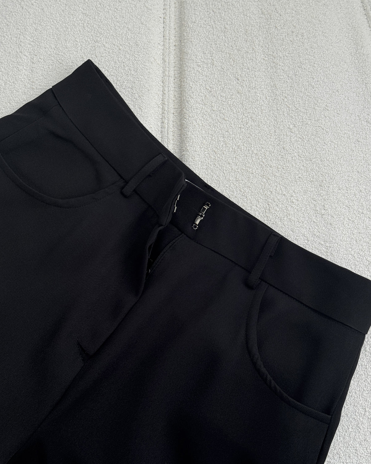 Slim Fit Capri Pants